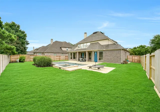 4th image of 16611 S Azure Mist Ct, Cypress, TX 77433 | MLS# 18825826