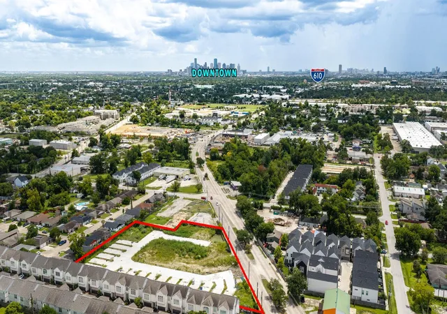 Photo 1 of Land for sale at 4514 Yale Ln, Houston, TX 77018 | MLS# 10233761 | Listing updated on 2026-08-31
