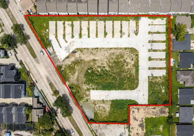 Photo 2 of Land for sale at 4514 Yale Ln, Houston, TX 77018 | MLS# 10233761 | Listing updated on 2026-08-31