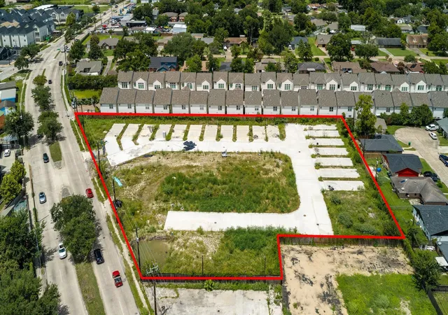 Photo 4 of Land for sale at 4514 Yale Ln, Houston, TX 77018 | MLS# 10233761 | Listing updated on 2026-08-31