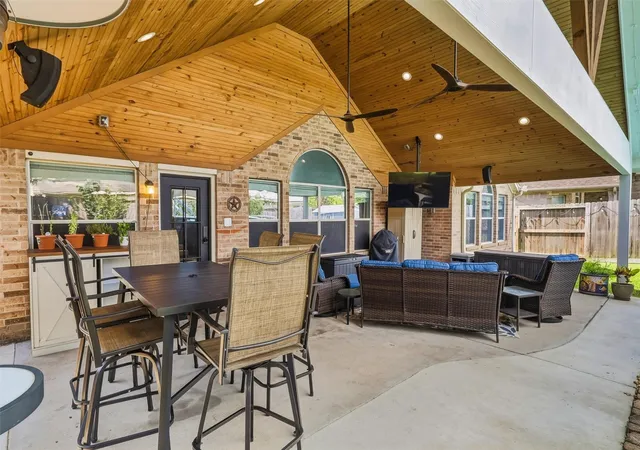 Single family home for sale at 5323 Baldwin Elm St, Richmond, TX 77407 | MLS# 20474753