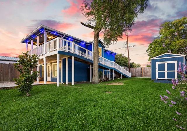 5th image of 3114 Bay Oaks Harbor Dr, Baytown, TX 77523 | MLS# 54266245
