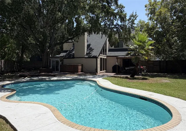 1st image of 1602 Big Lake Dr, Houston, TX 77077 | MLS# 72616641
