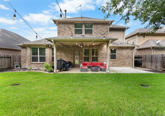 Photo 4 of Single family home for sale at 2711 Bay Laurel Ln, Conroe, TX 77304 | MLS# 93870117 | Listing updated on 2026-09-12