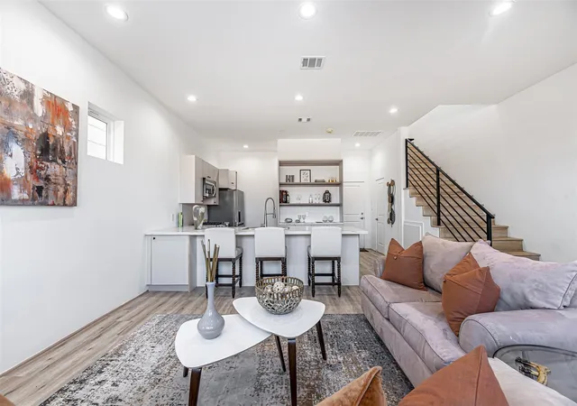 Homes for sale in Houston, TX | 15000 S Richmond Ave #5, Houston, TX 77082 | MLS# 31718270