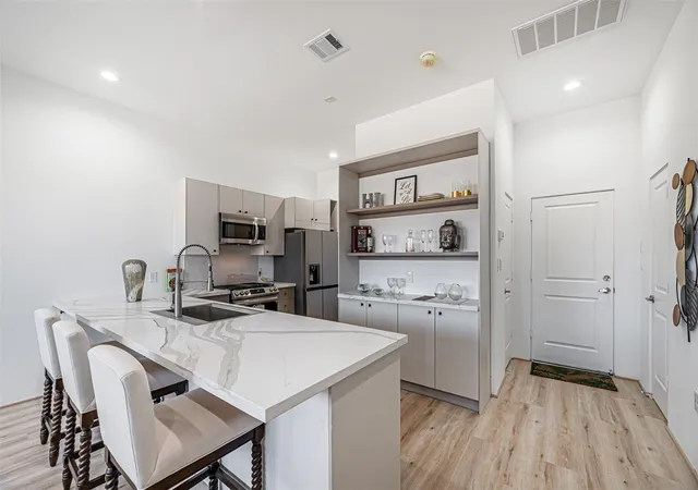 Homes for sale in Houston, TX | 15000 S Richmond Ave #5, Houston, TX 77082 | MLS# 31718270