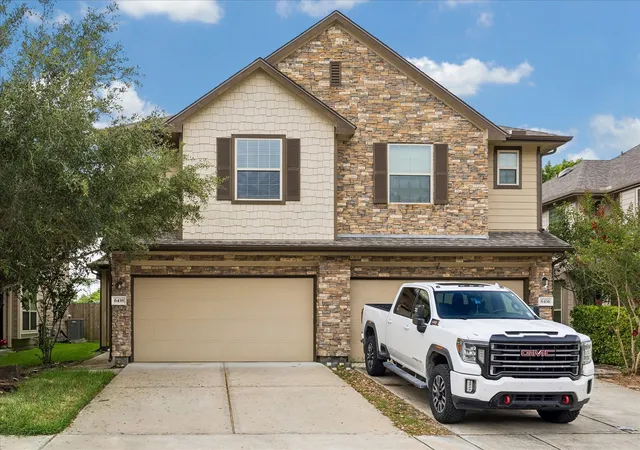 1st image of 6438 Stoney Creek Dr, Pasadena, TX 77503 | MLS# 20027342