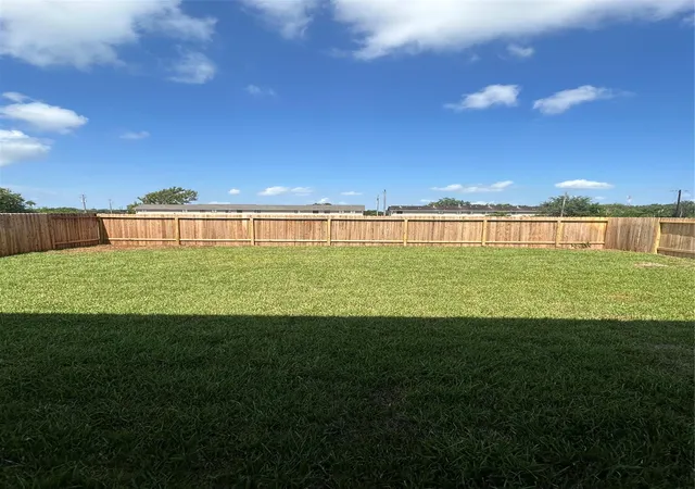 31st image of 904 Constitution Dr, Bay City, TX 77414 | MLS# 47475009