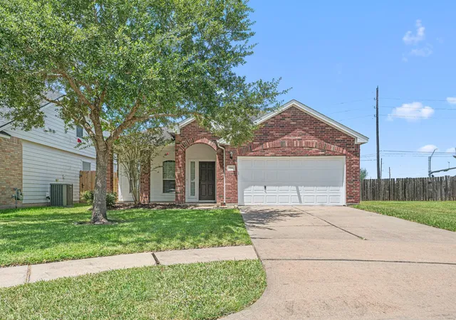 1st image of 706 Pickett Hill Ln, Rosenberg, TX 77469 | MLS# 30787652