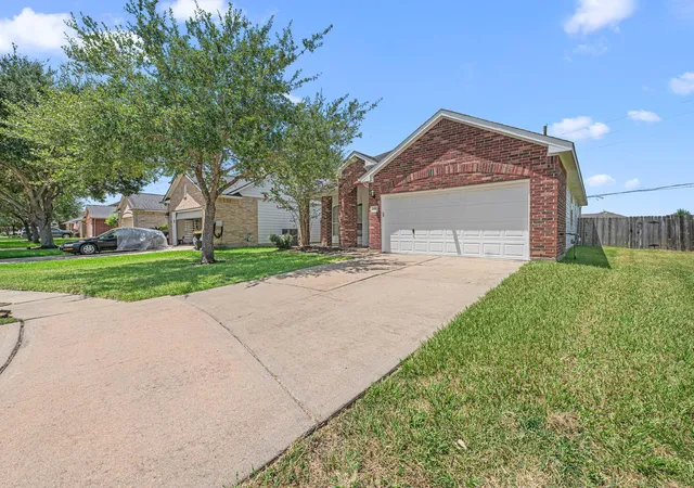 2nd image of 706 Pickett Hill Ln, Rosenberg, TX 77469 | MLS# 30787652