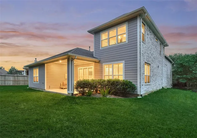 Photo 2 of Single family home for sale at 71 Victoria Dr W, Montgomery, TX 77356 | MLS# 89875385 | Listing updated on 2026-09-02