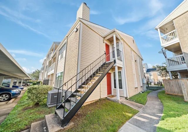 1st image of 2750 Holly Hall St #1510, Houston, TX 77054 | MLS# 28383626