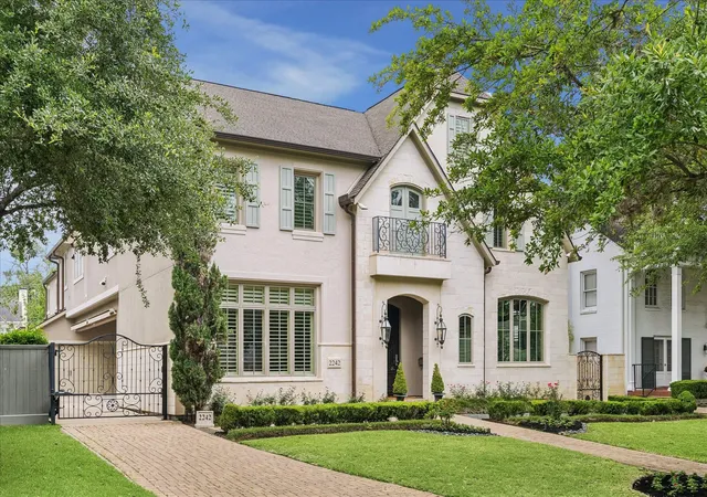 1st image of 2242 Pelham Dr, Houston, TX 77019 | MLS# 42044068