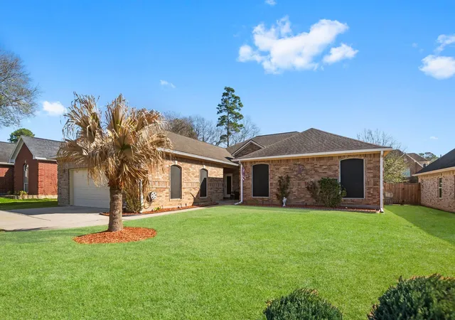 Photo 1 of Single family home for sale at 9292 Deepwater Dr, Montgomery, TX 77356 | MLS# 4144754 | Listing updated on 2026-09-11