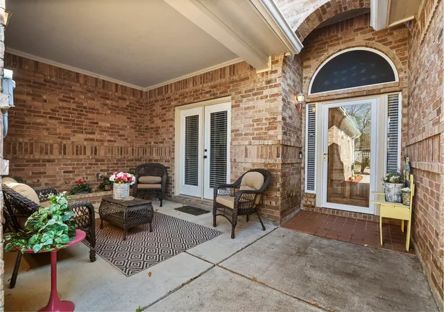 Photo 3 of Single family home for sale at 9292 Deepwater Dr, Montgomery, TX 77356 | MLS# 4144754 | Listing updated on 2026-09-11