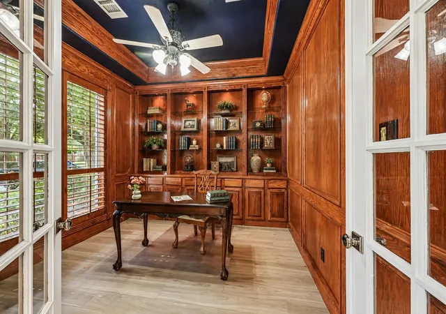 Photo 4 of Single family home for sale at 2926 Quincannon Ln, Houston, TX 77043 | MLS# 93796219 | Listing updated on 2026-09-20
