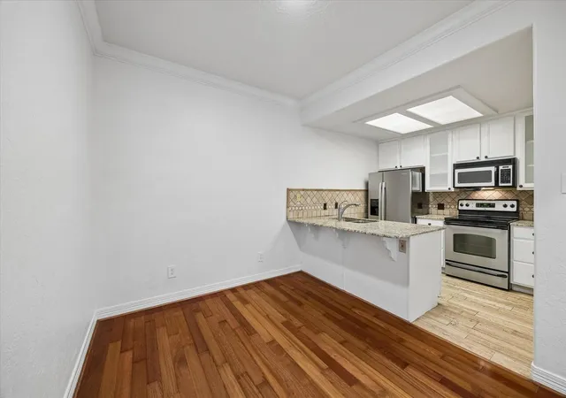 Homes for sale in Houston, TX | 11711 Memorial Dr #515, Houston, TX 77024 | MLS# 83768061
