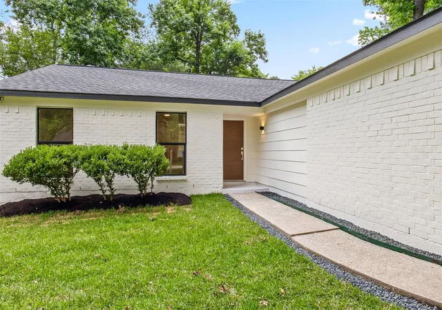 5th image of 21 N Wavy Oak Cir, Spring, TX 77381 | MLS# 15387051