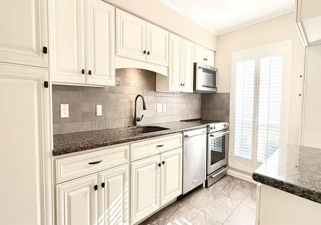 Photo 3 of Townhouse for sale at 12743 Huntingwick Dr #149, Houston, TX 77024 | MLS# 73919535 | Listing updated on 2026-08-17
