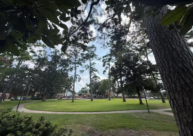 Photo 4 of Townhouse for sale at 12743 Huntingwick Dr #149, Houston, TX 77024 | MLS# 73919535 | Listing updated on 2026-08-17