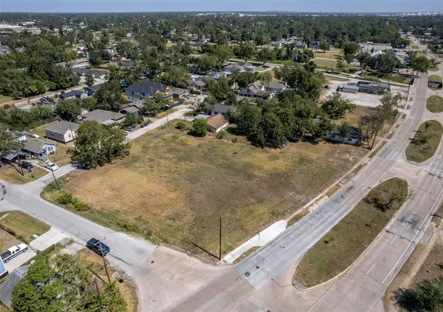 Photo 3 of Land for sale at 3313 Cavalcade St, Houston, TX 77026 | MLS# 21921056 | Listing updated on 2026-09-03