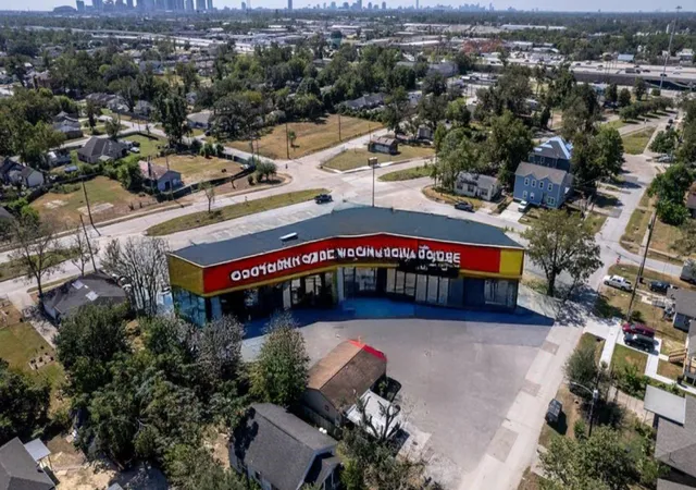 Photo 4 of Land for sale at 3313 Cavalcade St, Houston, TX 77026 | MLS# 21921056 | Listing updated on 2026-09-03