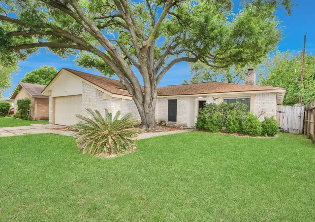 Photo 1 of Single family home for sale at 2406 Quiver Ln, Houston, TX 77067 | MLS# 88366757 | Listing updated on 2026-10-08