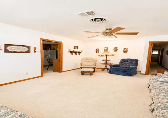 Photo 3 of Single family home for sale at 317 Richmond St, Angleton, TX 77515 | MLS# 14892036 | Listing updated on 2026-09-21