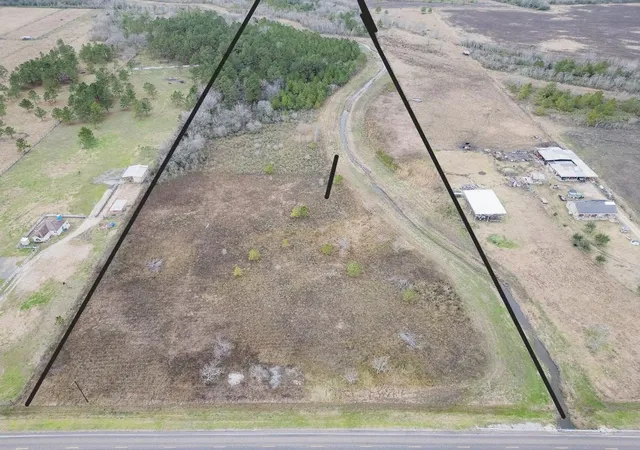 2nd image of 5806 Fm 686, Dayton, TX 77535 | MLS# 34898984