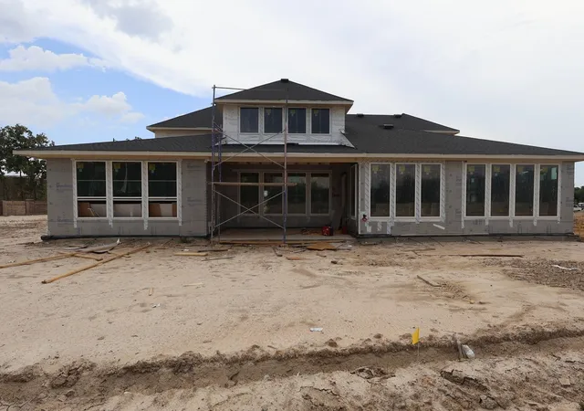 Photo 3 of Sale Pending at 27706 Blue Springs Ct, Spring, TX 77386 | MLS# 59784951 | Listing updated on 2026-08-18