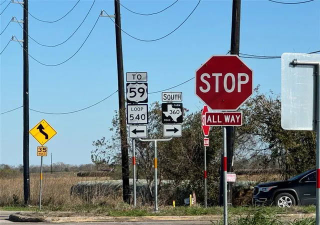 5th image of 0 Southwest Fwy / Hwy 59 Fwy, Beasley, TX 77417 | MLS# 32372065