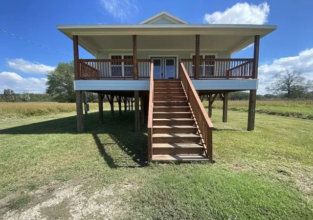 Photo 3 of Single family home for sale at 5420 Cypress Lakes Cir, Cleveland, TX 77327 | MLS# 92671829 | Listing updated on 2026-09-16