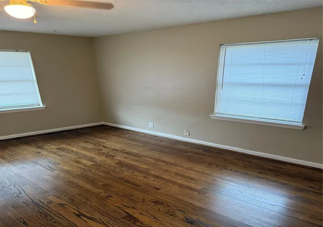 Photo 4 of Single family home for sale at 216 Schilling St, Baytown, TX 77520 | MLS# 26162791 | Listing updated on 2026-09-20