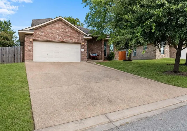 1st image of 1103 Harrisonburg Ln, College Station, TX 77845 | MLS# 44756333