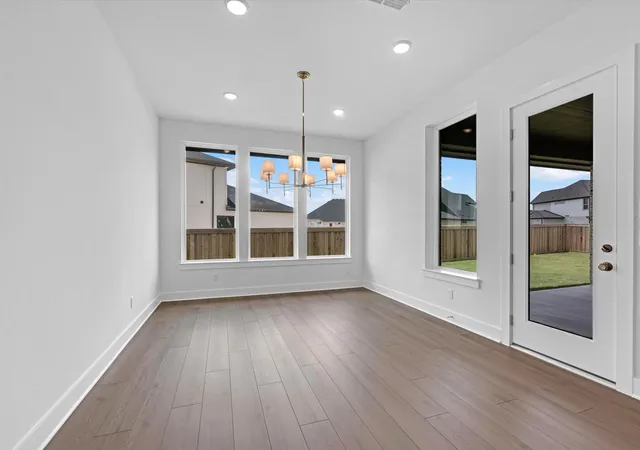 5th image of 19703 Centennial Park Ln, Cypress, TX 77433 | MLS# 89578319