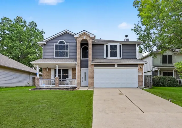 Photo 2 of Single family home for sale at 283 Indian Fls S, Montgomery, TX 77316 | MLS# 12029805 | Listing updated on 2026-09-05