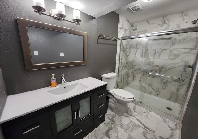 Photo 1 of Condo for sale at 4500 Sherwood Ln #10, Houston, TX 77092 | MLS# 20568281 | Listing updated on 2026-08-20