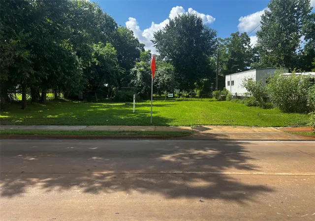 Photo 1 of Land for sale at 3202 Parker Rd, Houston, TX 77093 | MLS# 53582145 | Listing updated on 2026-08-07