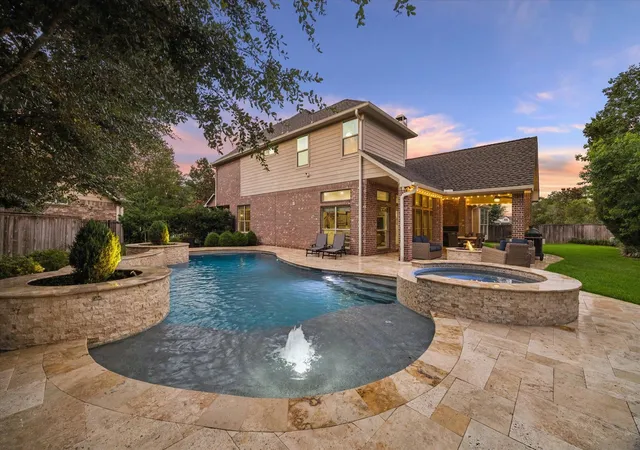 Homes for sale in The Woodlands, TX | 26 S Pinto Point Cir, The Woodlands, TX 77389 | MLS# 84246609