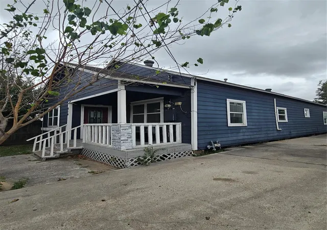 2nd image of 614 N York St, Houston, TX 77003 | MLS# 9523494
