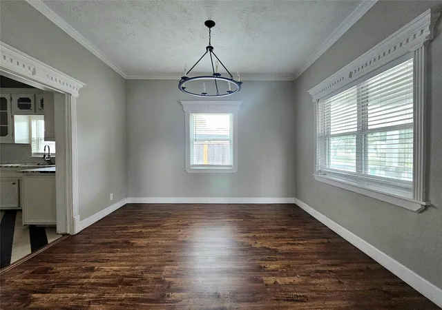 3rd image of 614 N York St, Houston, TX 77003 | MLS# 9523494
