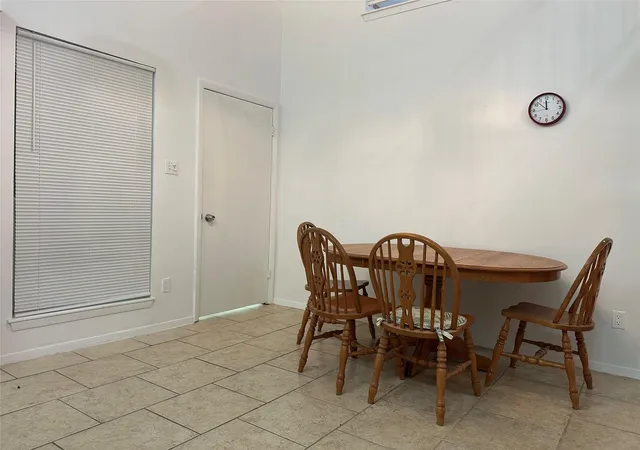 Photo 3 of Single family home for sale at 11810 Zarroll Dr, Houston, TX 77099 | MLS# 91989958 | Listing updated on 2026-04-08
