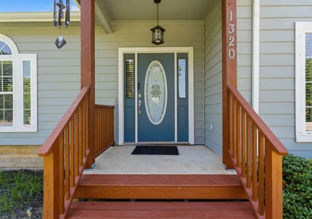 5th image of 1320 Oregon St, La Porte, TX 77571 | MLS# 27831247