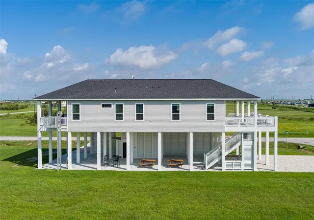 Photo 2 of Single family home for sale at 821 Casa Dr, Port Bolivar, TX 77650 | MLS# 47690934 | Listing updated on 2026-07-20