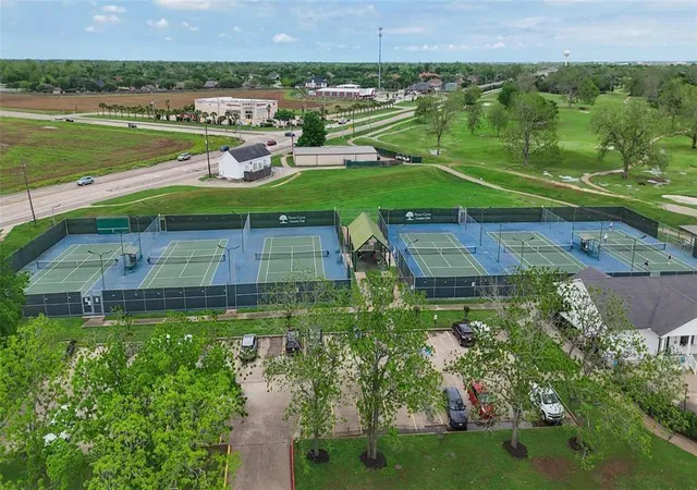 30th image of 2135 Victoria Garden Dr, Richmond, TX 77406 | MLS# 36588272