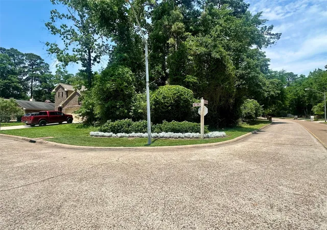 Homes for sale in Montgomery, TX | 11302 Twain Dr, Montgomery, TX 77356 | MLS# 26192011