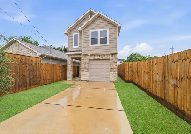 Photo 2 of Single family home for sale at 5619 Bacher St, Houston, TX 77028 | MLS# 68075860 | Listing updated on 2026-09-19