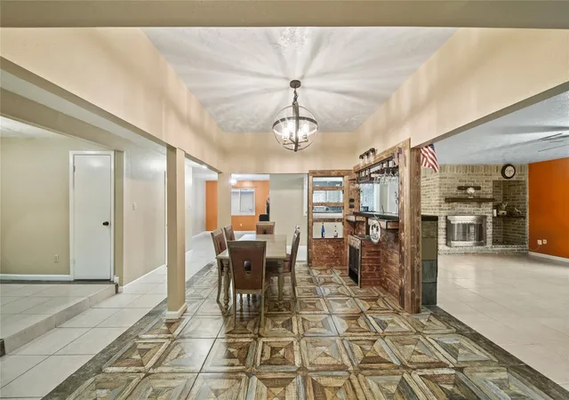5th image of 10431 Odessa Dr, Sugar Land, TX 77498 | MLS# 71883024