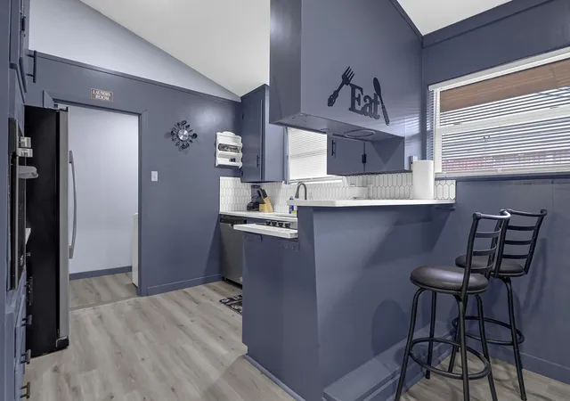 2nd image of 11103 Greenwillow St, Houston, TX 77035 | MLS# 97298826