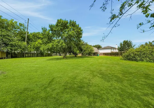Photo 2 of Single family home for sale at 18303 Austin Oak Ln, Richmond, TX 77407 | MLS# 71111604 | Listing updated on 2026-08-19